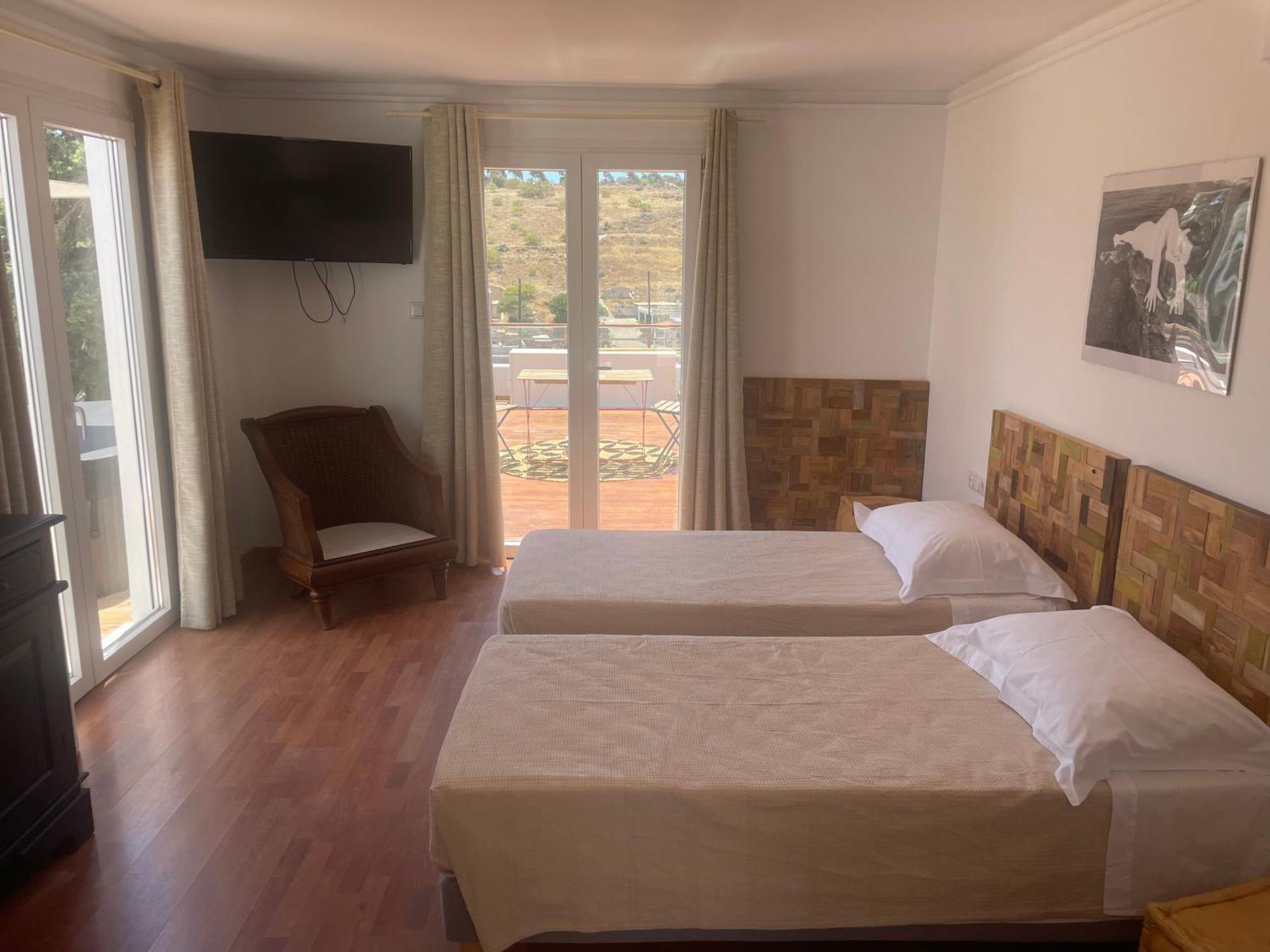 Syros Village Suites Vari  Екстер'єр фото