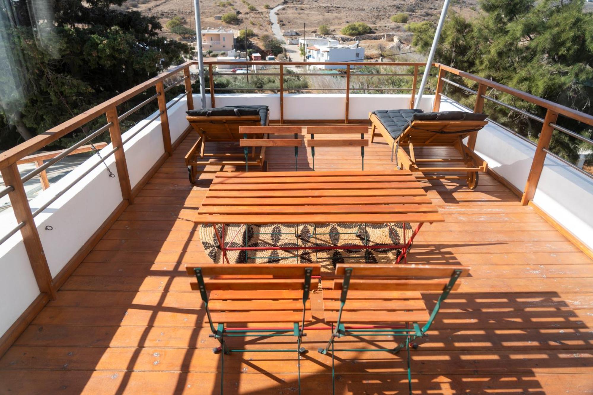 Syros Village Suites Vari  Екстер'єр фото
