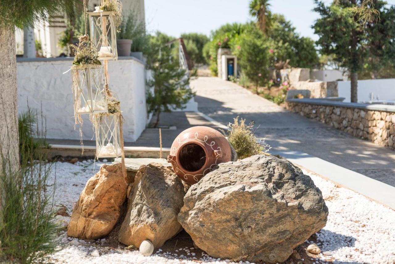 Syros Village Suites Vari  Екстер'єр фото