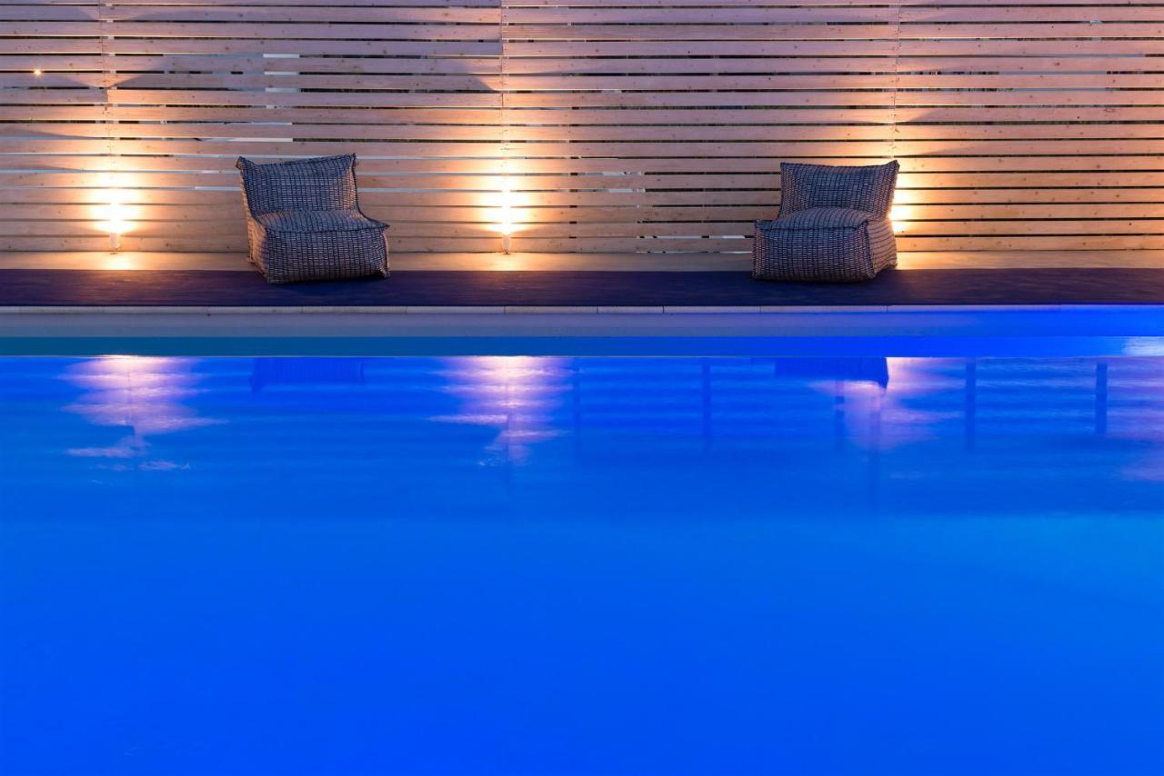 Syros Village Suites Vari  Екстер'єр фото