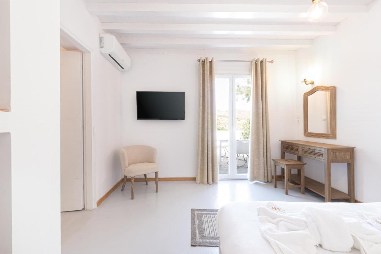 Syros Village Suites Vari  Екстер'єр фото